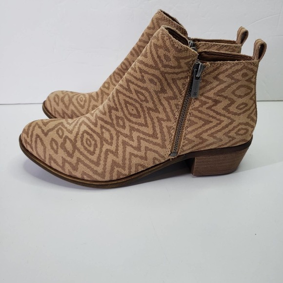 NEW Lucky Brand Basel‎ Booties Toffee Barillos 8 Tan Zig Zag Boots NIB - Picture 7 of 7